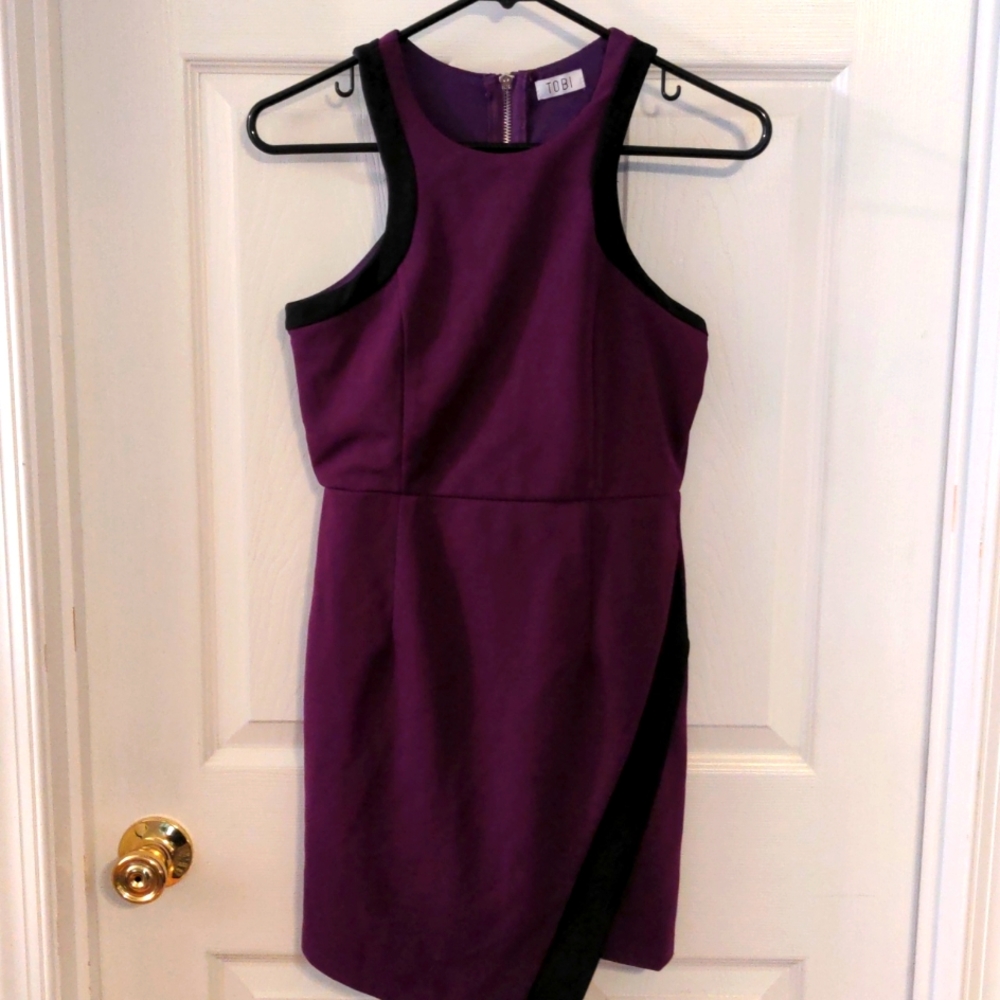 TOBI Cut to the Chase Dress
